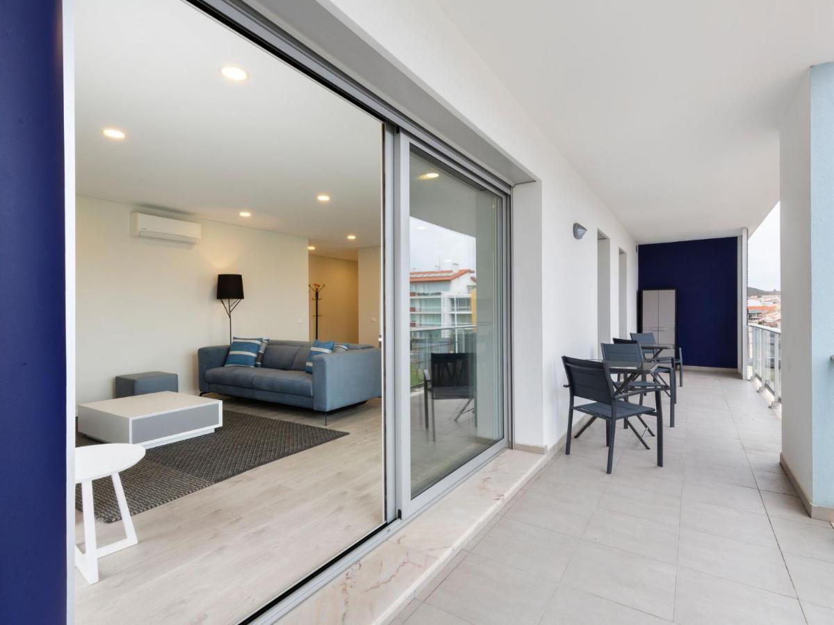 Beautiful Apartment in S o Martinho do Porto with Balcony São Martinho do Porto Exterior foto