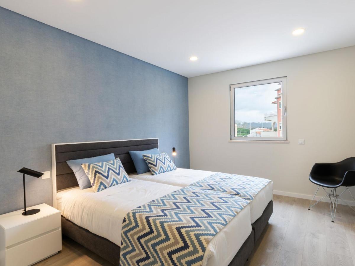 Beautiful Apartment in S o Martinho do Porto with Balcony São Martinho do Porto Exterior foto
